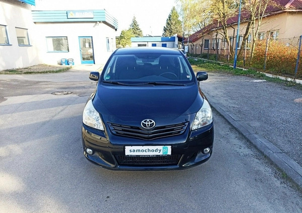 Toyota Verso cena 41500 przebieg: 172572, rok produkcji 2012 z Brańsk małe 92